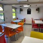 Premiere Classe Amiens Est - Otel Glisy