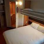 Premiere Classe Amiens Est - Hotel