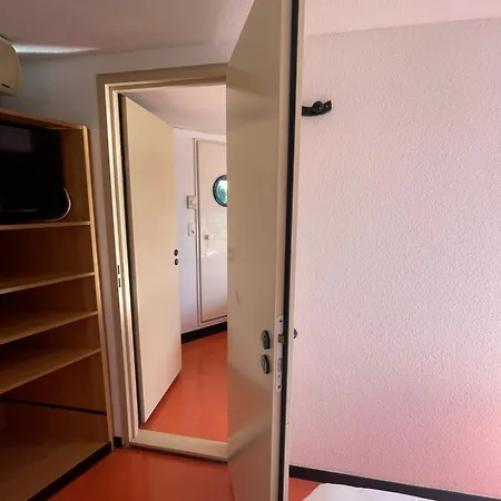 Premiere Classe Amiens Est -