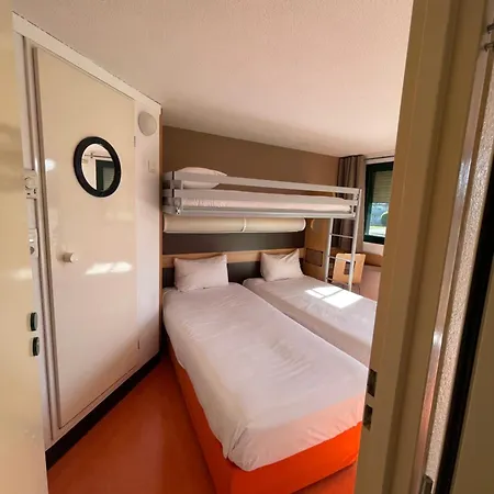 Hotel Premiere Classe Amiens Est -