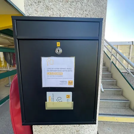 Szálloda Premiere Classe Amiens Est - *