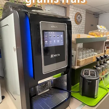 Premiere Classe Amiens Est - *