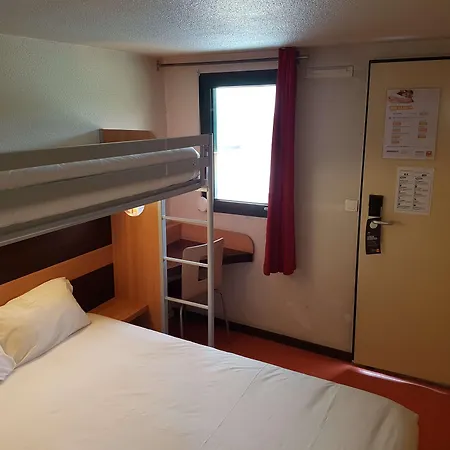 Premiere Classe Amiens Est - * Glisy