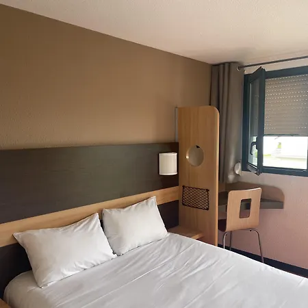酒店 Premiere Classe Amiens Est -