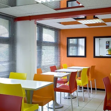 Hotel Premiere Classe Amiens Est -