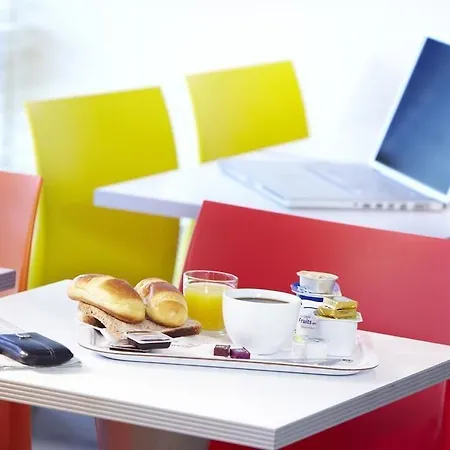 Szálloda Premiere Classe Amiens Est -