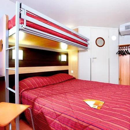 Szálloda Premiere Classe Amiens Est - *