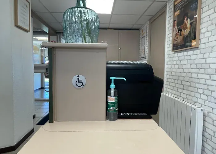 Premiere Classe Amiens Est - Hotel Glisy