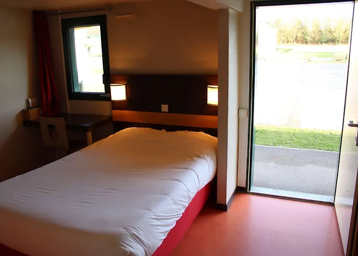 Premiere Classe Amiens Est - Hotel Glisy
