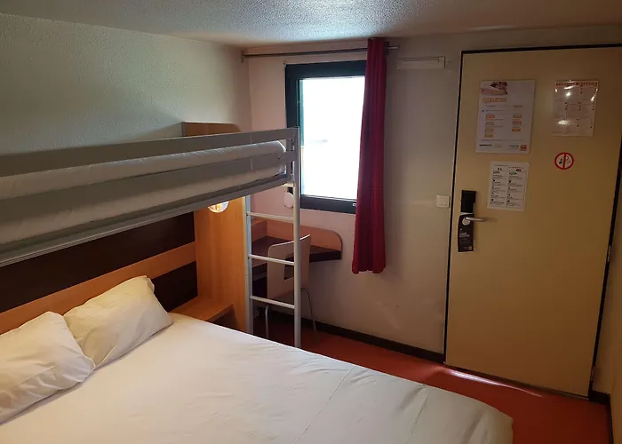 Premiere Classe Amiens Est - * Glisy